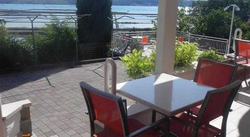 Rooms And Apartments Roza Πορτορόζ Δωμάτιο φωτογραφία